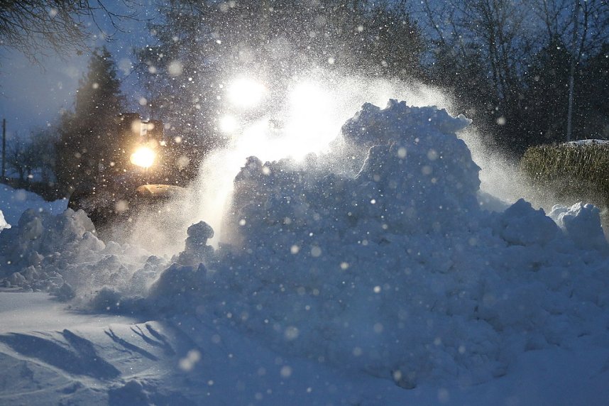 Feuerwehr befreit Anwohner