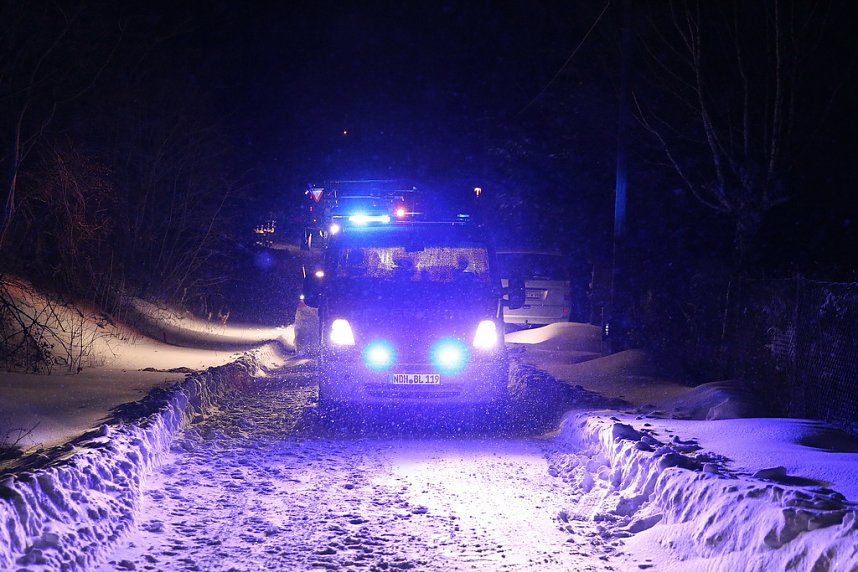 Feuerwehr befreit Anwohner