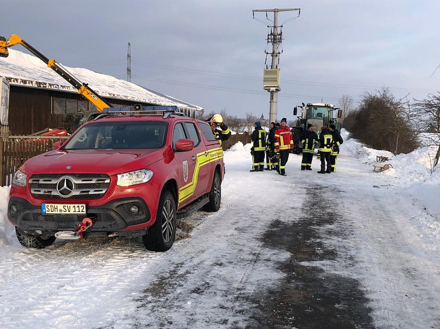 Scheunendach drohte einzubrechen