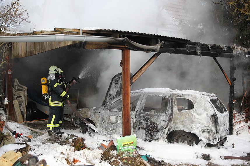 Autobrand in Niederspier