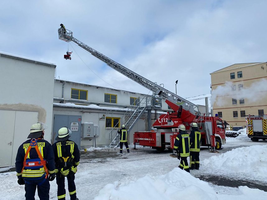 Dr&auml;ngender R&auml;umeinsatz bei Isoplus