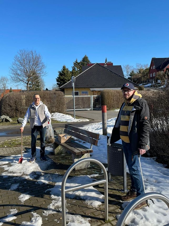Tierexkremente werden eingesammelt