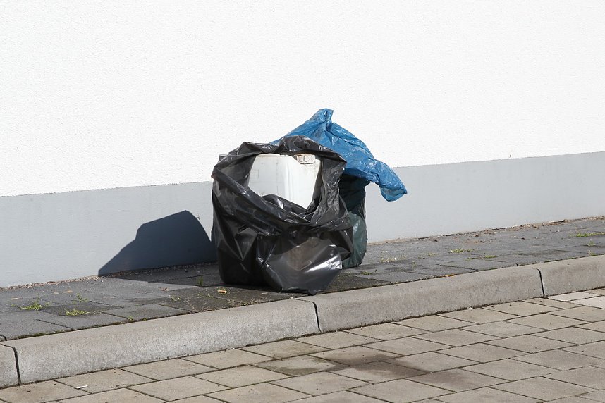 Illegale Entsorgung von Gefahrgut in Greu&szlig;en