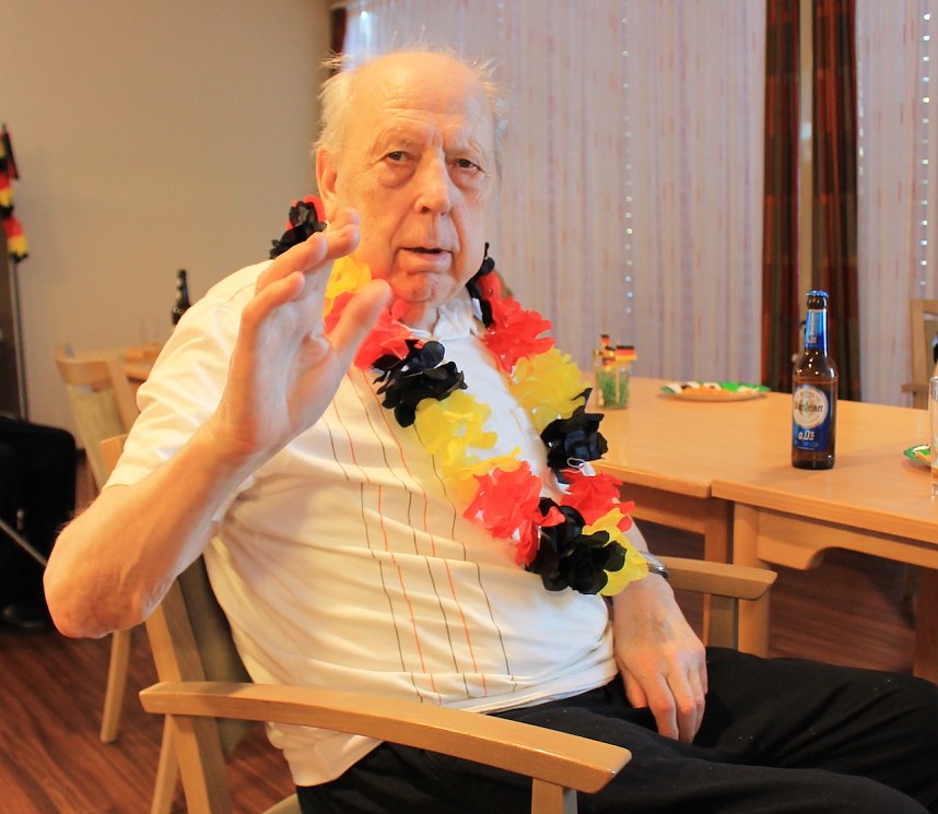 EM-Feier in der AWO Seniorenresidenz am Wippertor