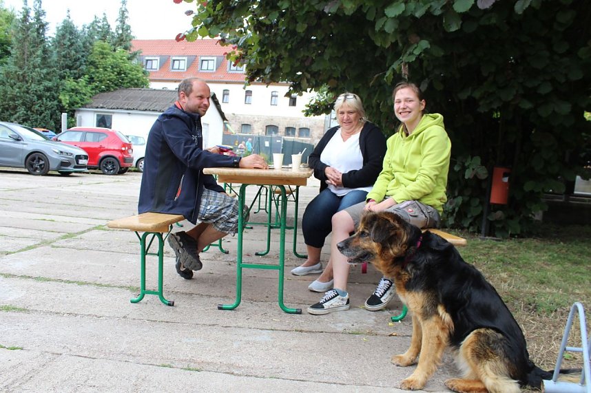 Er&ouml;ffnung des Dorfladens "Altes Gut" in Berka