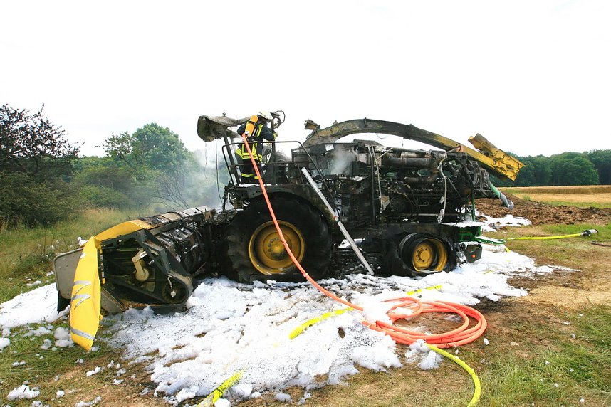 Hoher Sachschaden nach Brand an Gro&szlig;h&auml;cksler