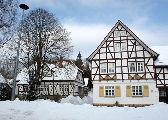 Wintergr&uuml;&szlig;e