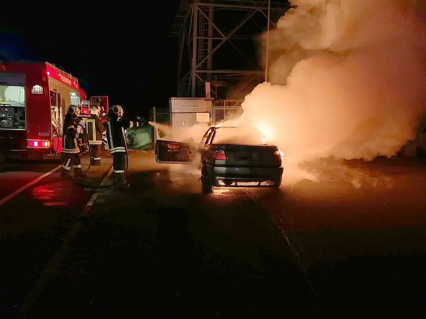 Fahrzeugbrand bei Ebeleben