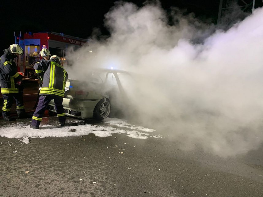 Fahrzeugbrand bei Ebeleben