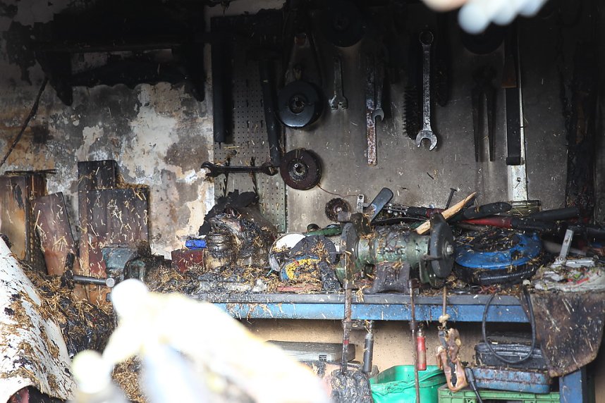 Abgebrannte Lauben in Greu&szlig;en