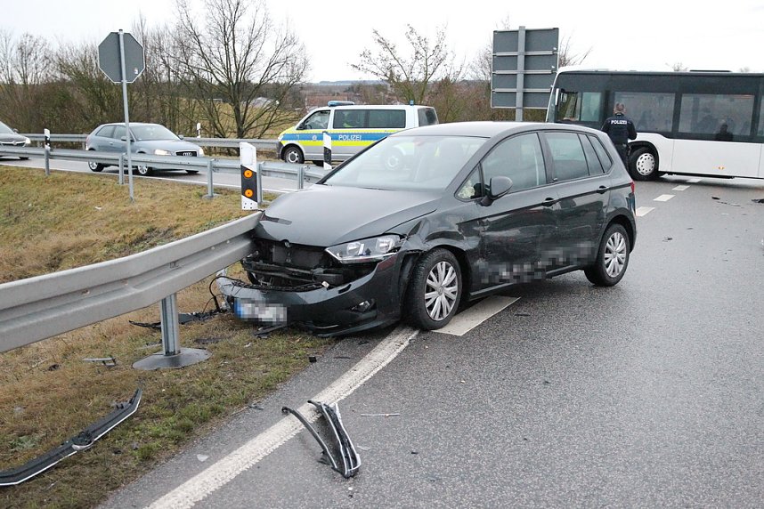 Unfall Kreuzung Thalebra