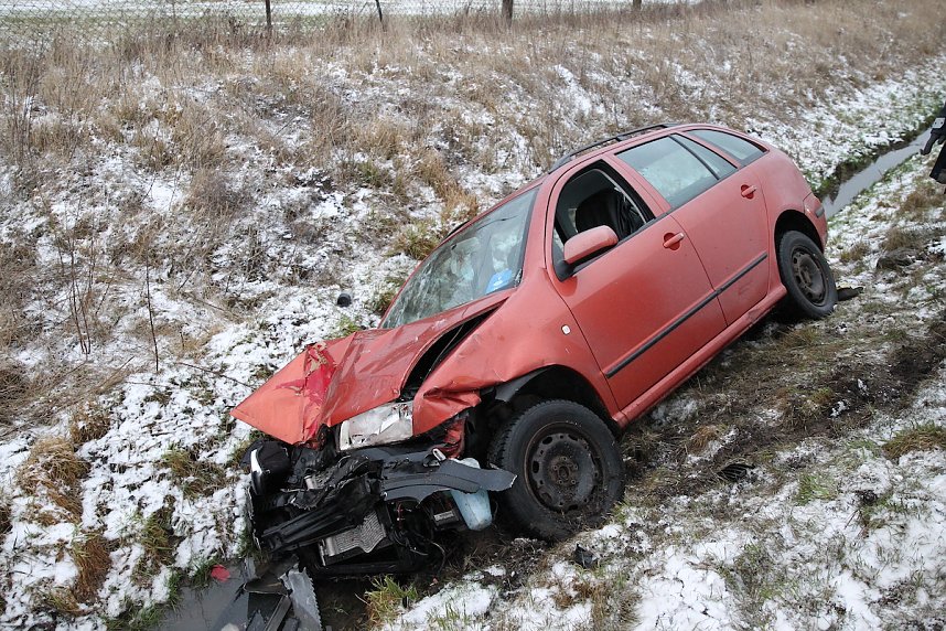 Sechs Verletzte bei Unfall auf der B4
