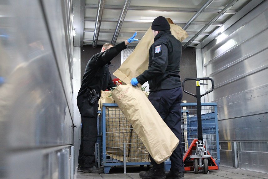 Bei einem Gro&szlig;einsatz in Sondershausen konnte die Polizei eine Cannabis-Plantage ausheben