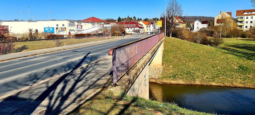 Einschr&auml;nkungen durch Sanierungsarbeiten an der Wipperbr&uuml;cke