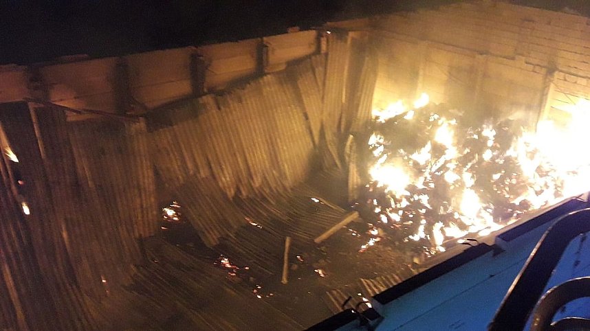 Scheunenbr&auml;nde bei Esperstedt