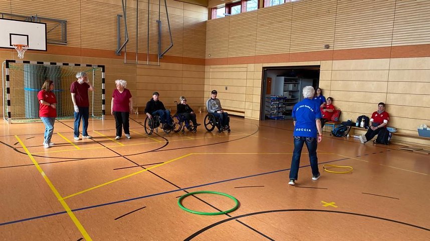 Hallenboccia mit und ohne Handicap