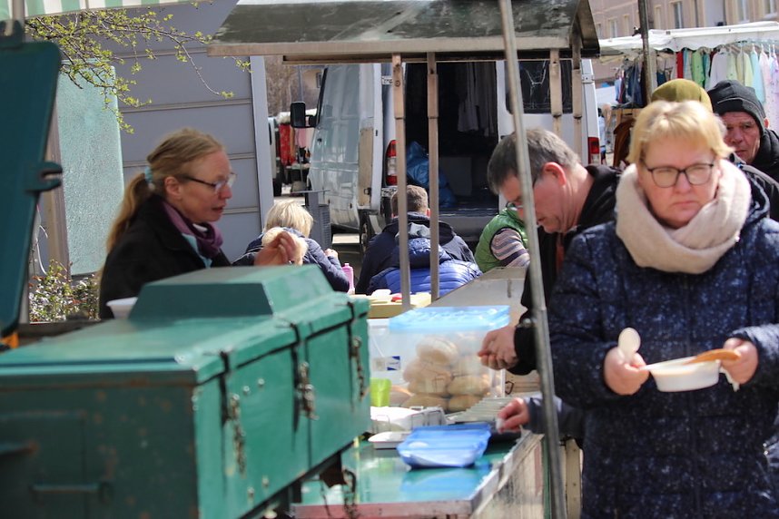 Gut besuchter Sondersh&auml;user Ostermarkt