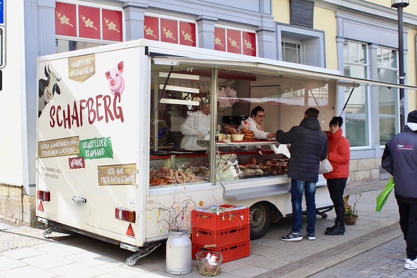 Gut besuchter Sondersh&auml;user Ostermarkt