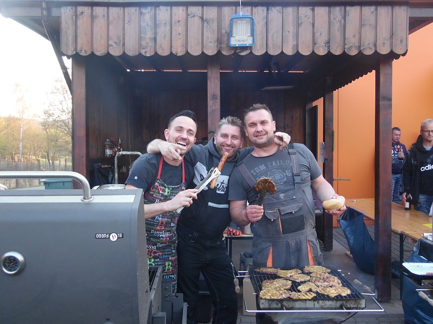 Archivfotos-Osterfeuer