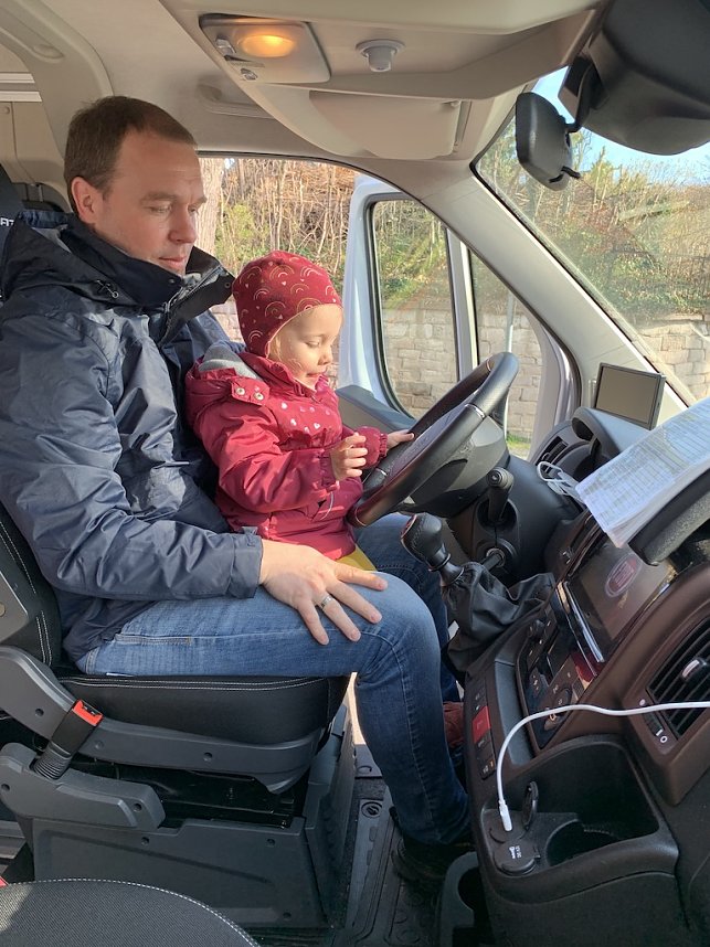 Mein Papa ist der Busfahrer