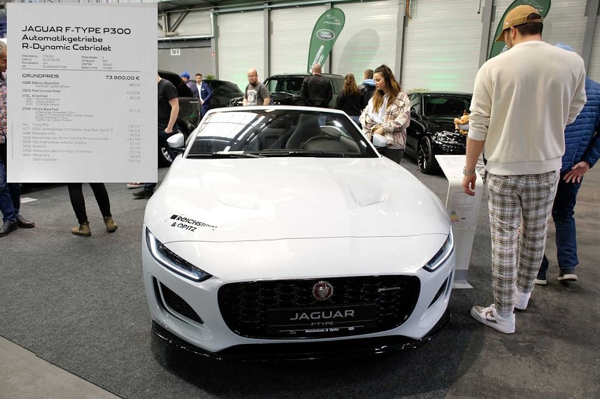 Peter Blei unterwegs auf der Erfurter Automobilmesse