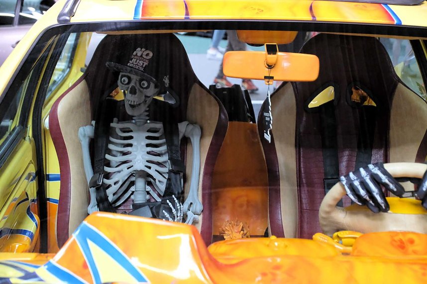 Peter Blei unterwegs auf der Erfurter Automobilmesse