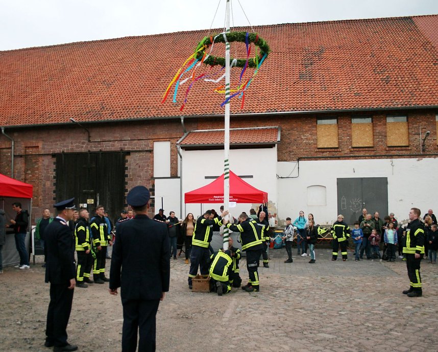 Maibaumsetzen in Kelbra