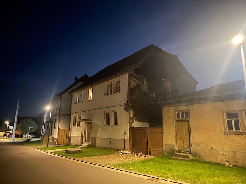 Eingest&uuml;rzter Hausgiebel in Seehausen