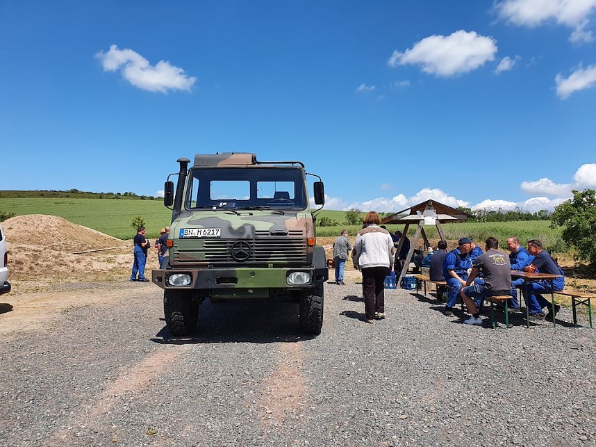 Mitarbeiterinnen und Mitarbeiter der Heeresinstandsetzungslogistik 