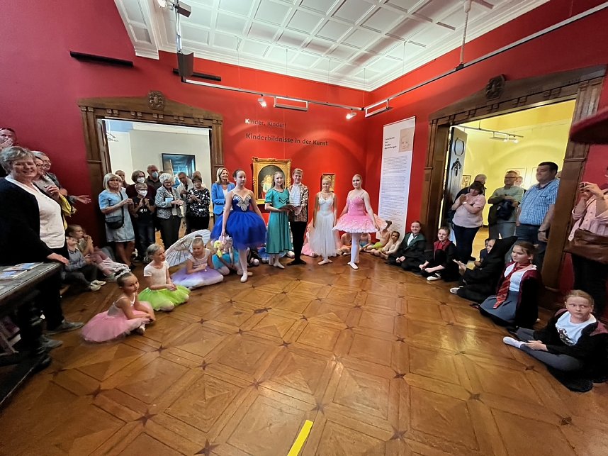 Die Eleven des Tanzstudios Radeva hatten zuletzt viel B&uuml;hnenzeit