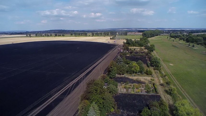 Brand eines Stoppelfeldes bei Bretleben