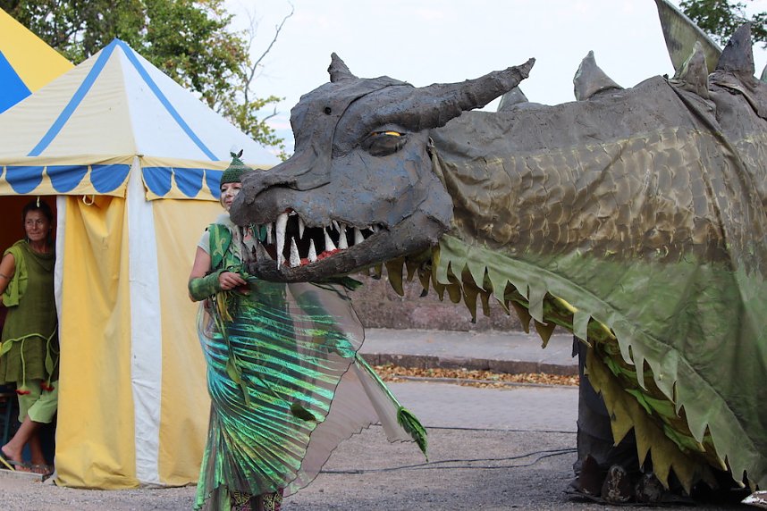 Mittelalterspektakel am Kyffh&auml;user Denkmal 