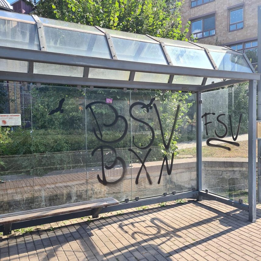 Schnmierereien und Hasstriaden im Vorfeld eines Pokalspiels