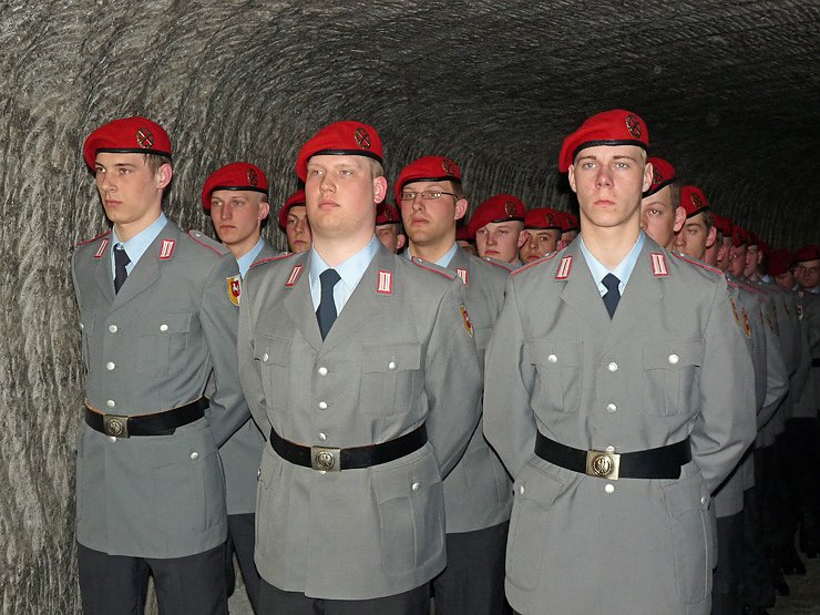 Gel&ouml;bnis unter Tage