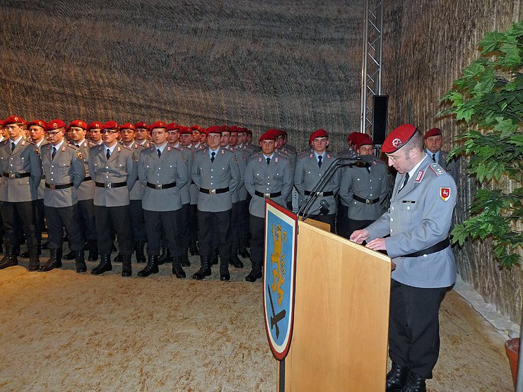 Gel&ouml;bnis unter Tage