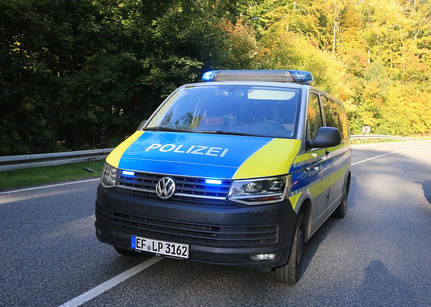 Zwue Unf&auml;lle nur wenige Kilometer voneinander entfernt zur gleichen Zeit