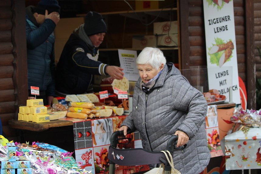 Morgendliche Impressionen von Sondersh&auml;user Weihnachtsmarkt