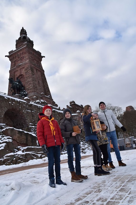 Das Friedenslicht ist auch auf dem Kyffh&auml;user angekommen