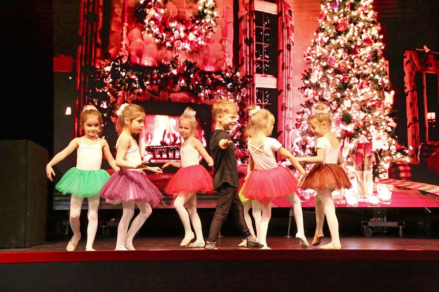 Erfolgsgeschichte: Tanzschule Radeva seit 28 Jahren aktiv