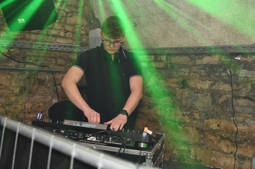 Spring Dance Party im T37