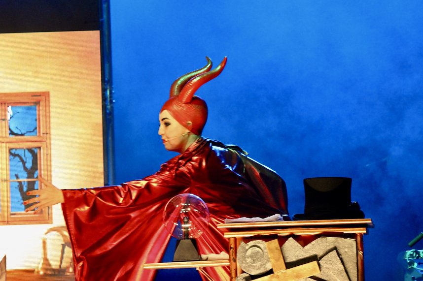 Rockthater "Faust n Roll" nach Goethe im Stocksen in Sondershausen