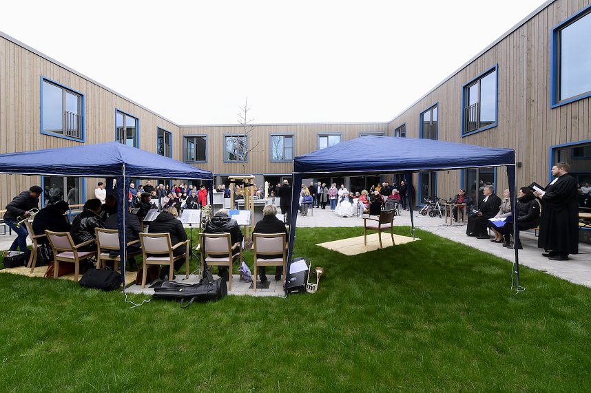 Feierliche Einweihung der Seniorenwohngemeinschaft Caroline Falk 