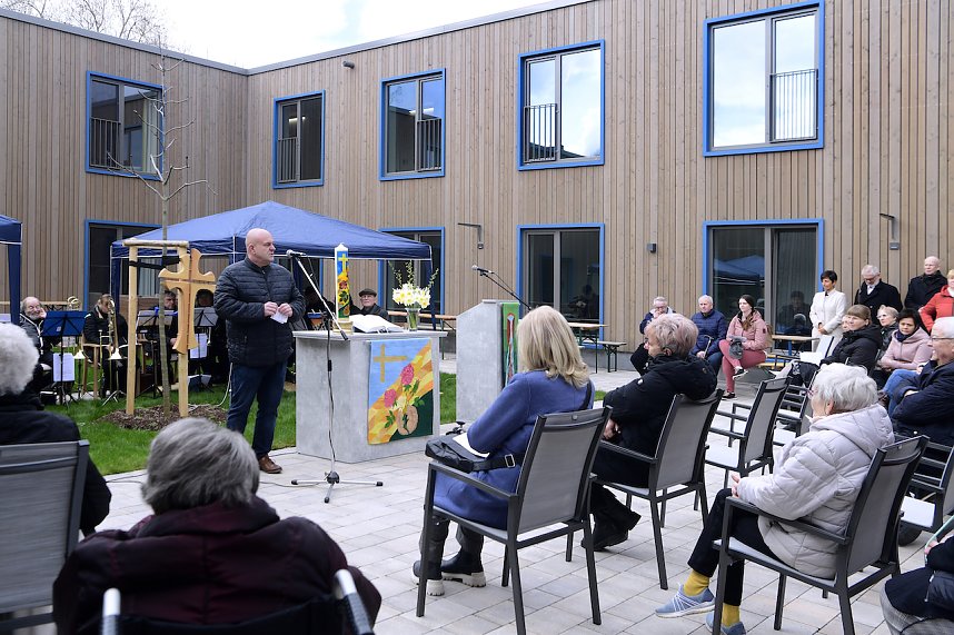 Feierliche Einweihung der Seniorenwohngemeinschaft Caroline Falk 