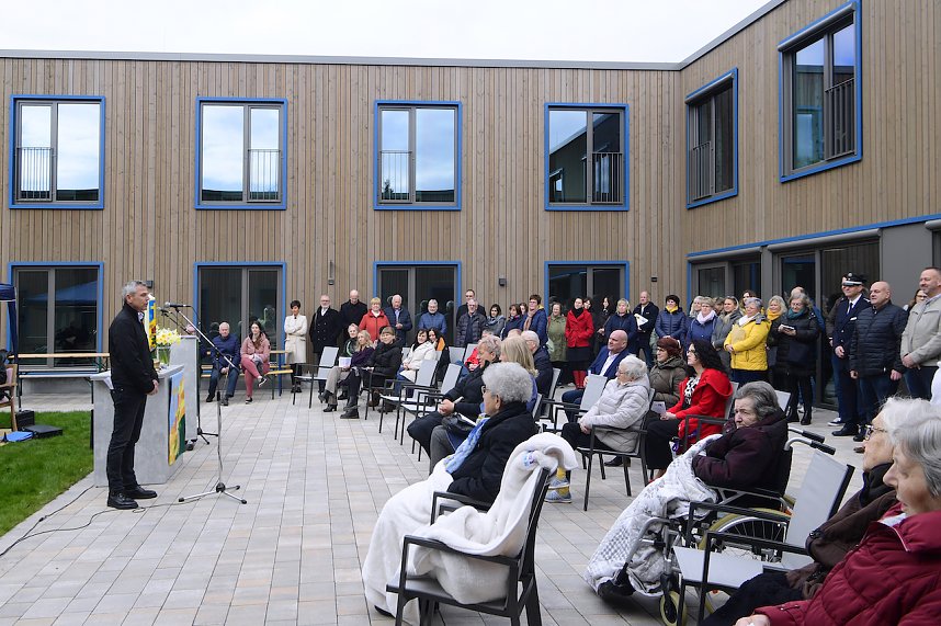Feierliche Einweihung der Seniorenwohngemeinschaft Caroline Falk 