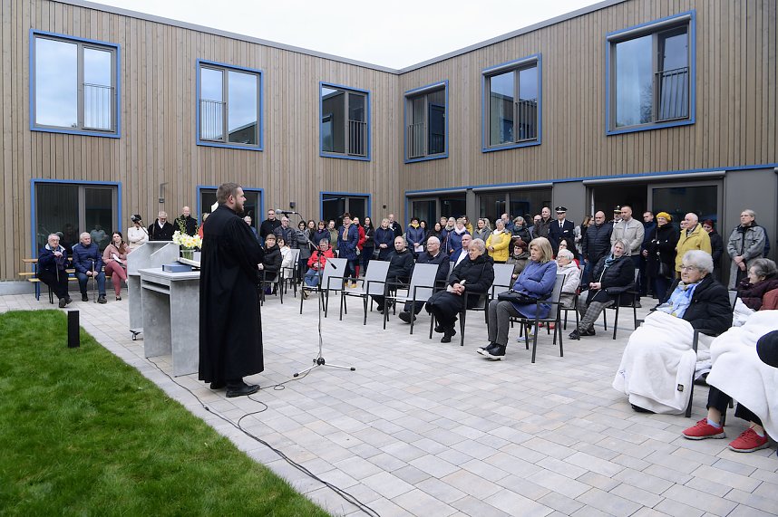 Feierliche Einweihung der Seniorenwohngemeinschaft Caroline Falk 