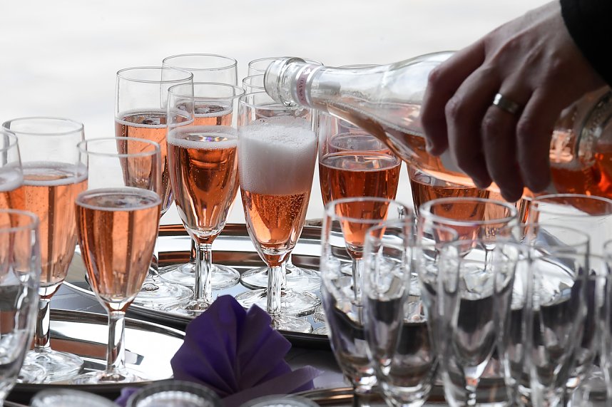 Feierliche Einweihung der Seniorenwohngemeinschaft Caroline Falk 