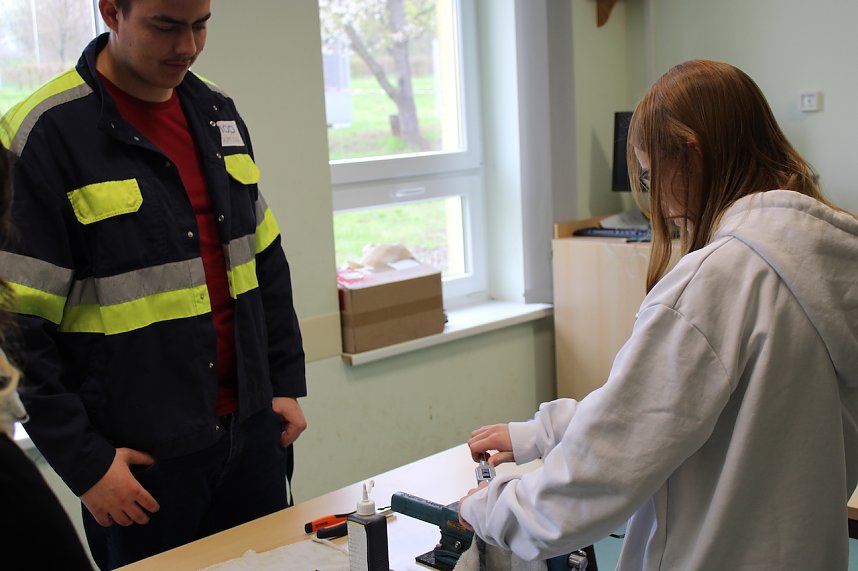 Schule trifft Wirtschaft - Regelschule Ro&szlig;leben