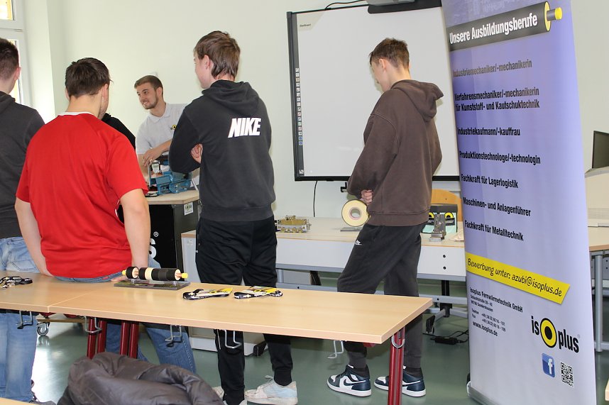 Schule trifft Wirtschaft - Regelschule Ro&szlig;leben