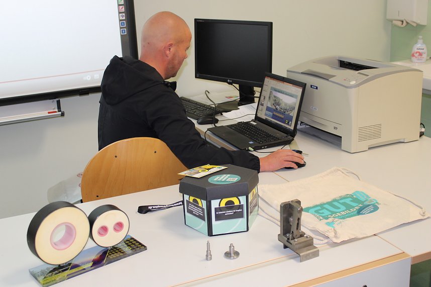 Schule trifft Wirtschaft - Regelschule Ro&szlig;leben