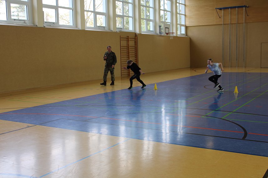 Schule trifft Wirtschaft - Regelschule Ro&szlig;leben